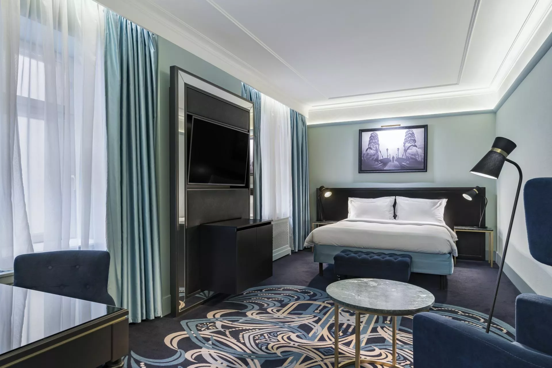 Улучшенный с видом во внутренний дворик