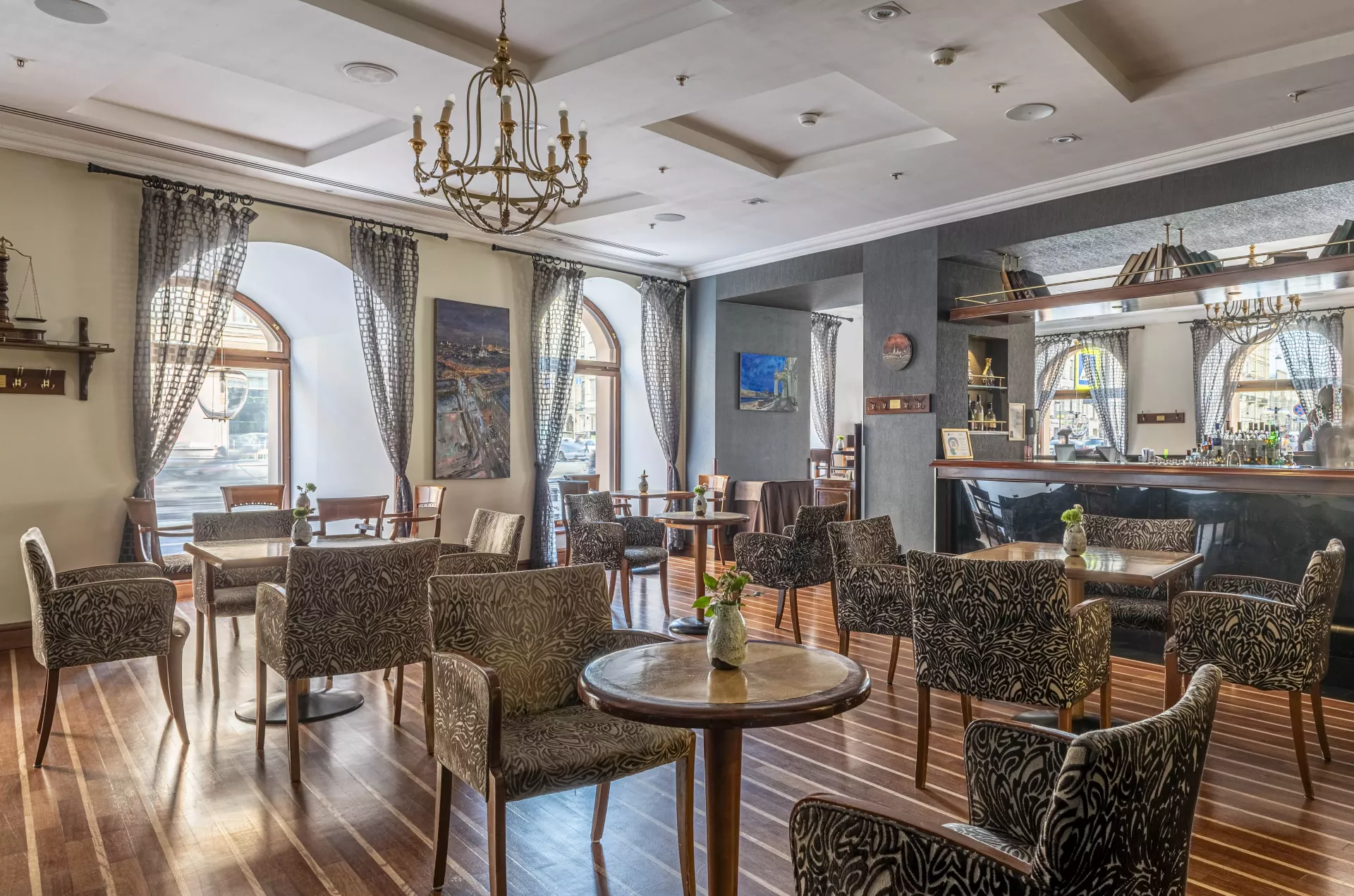 Бар и кафе Cannelle